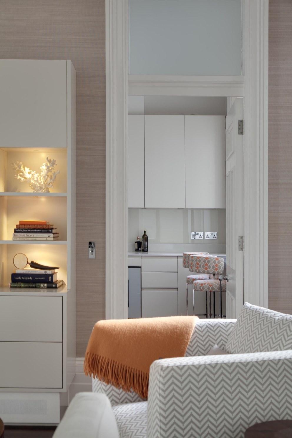 Lateral living in Kensington | Family Room | Interior Designers
